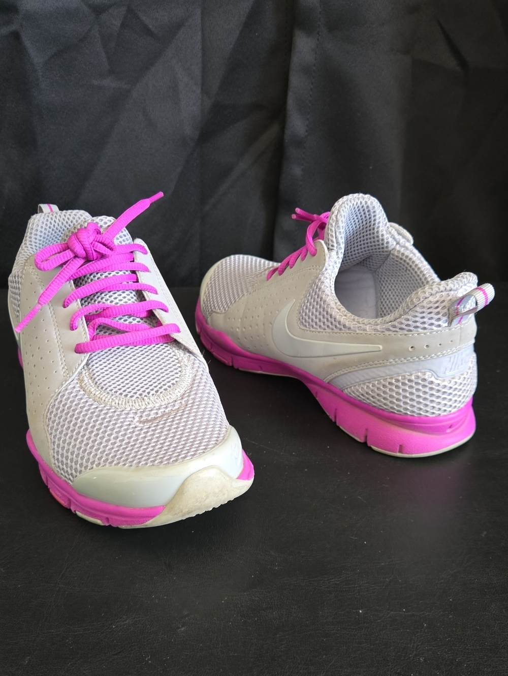 Nike Women's Gray and Purple Athletic Shoes